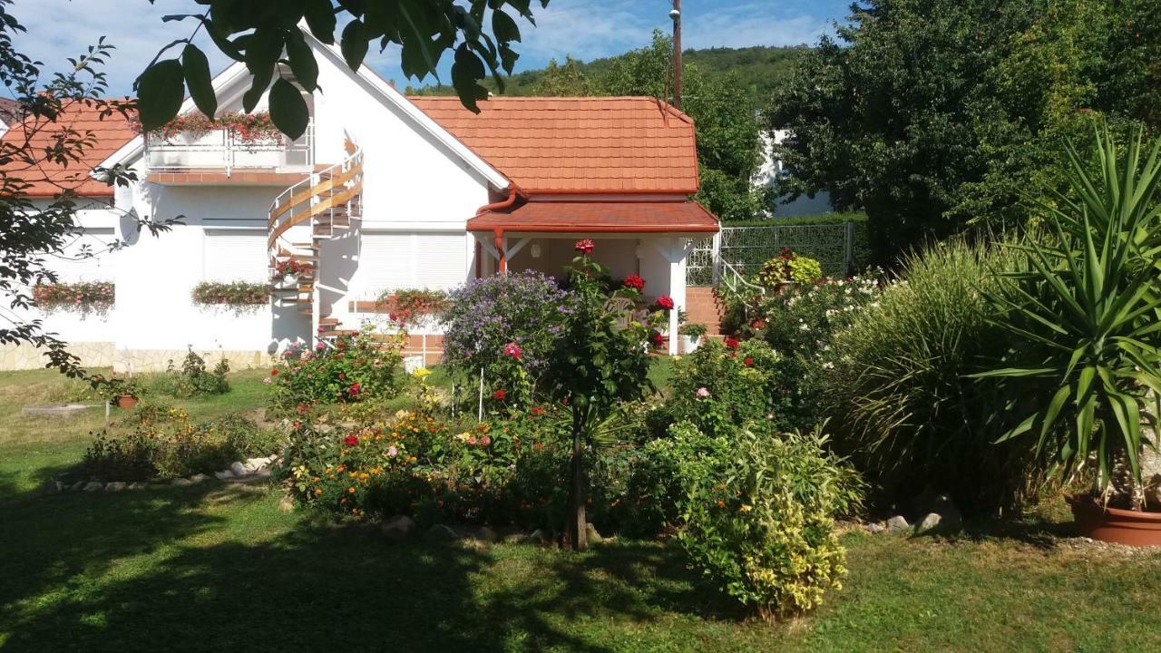 Magdi Apartman Balatonfüred Exteriör bild